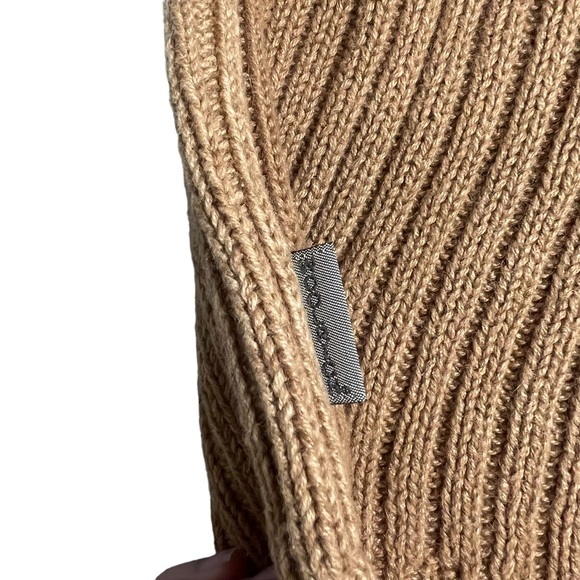 Woolrich Carmel Colored‎ Zip up Knit Sweater Vest with Leaf embroidery size M - Picture 9 of 9